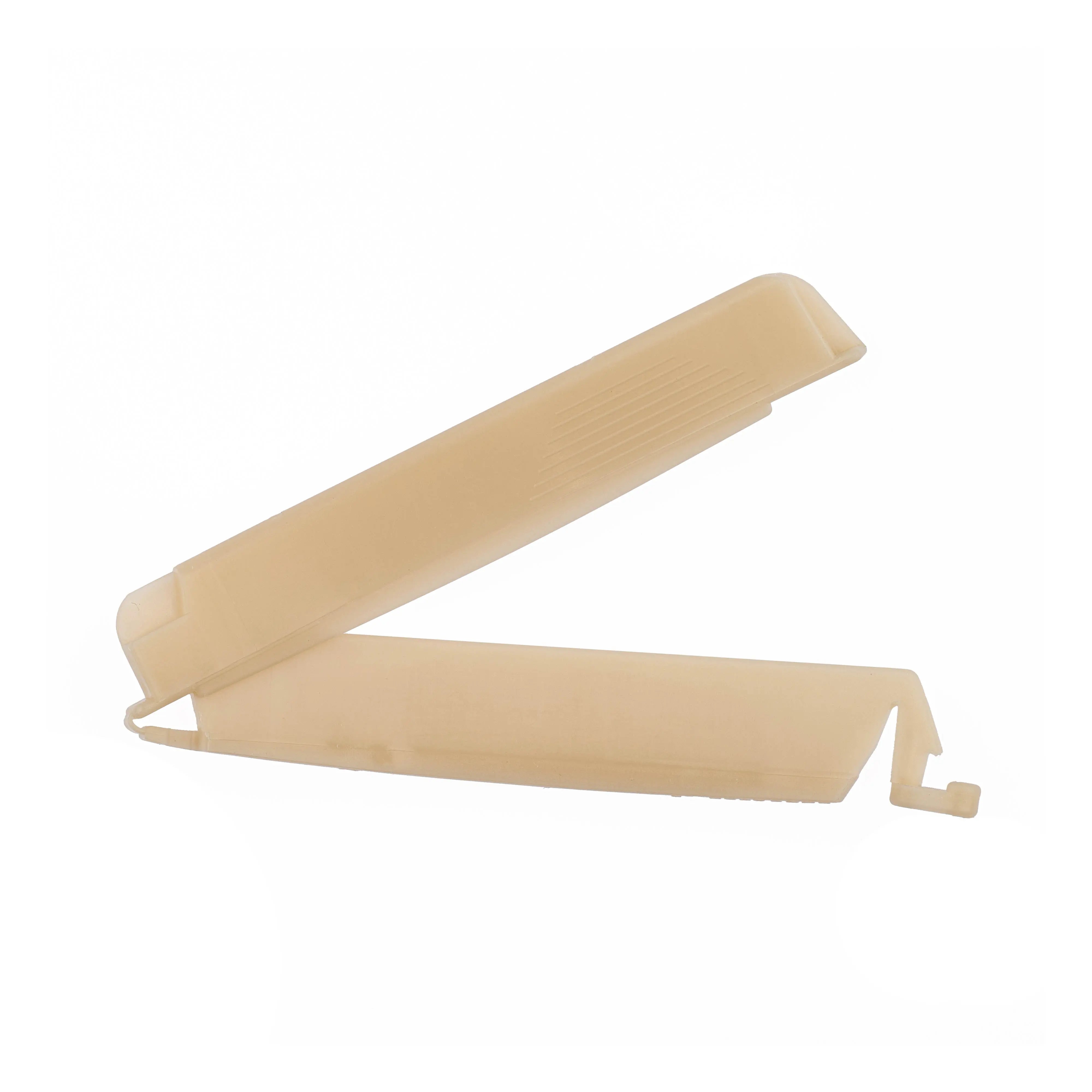 ConvaTec - Curved Clip for Drainable Pouches (x10)