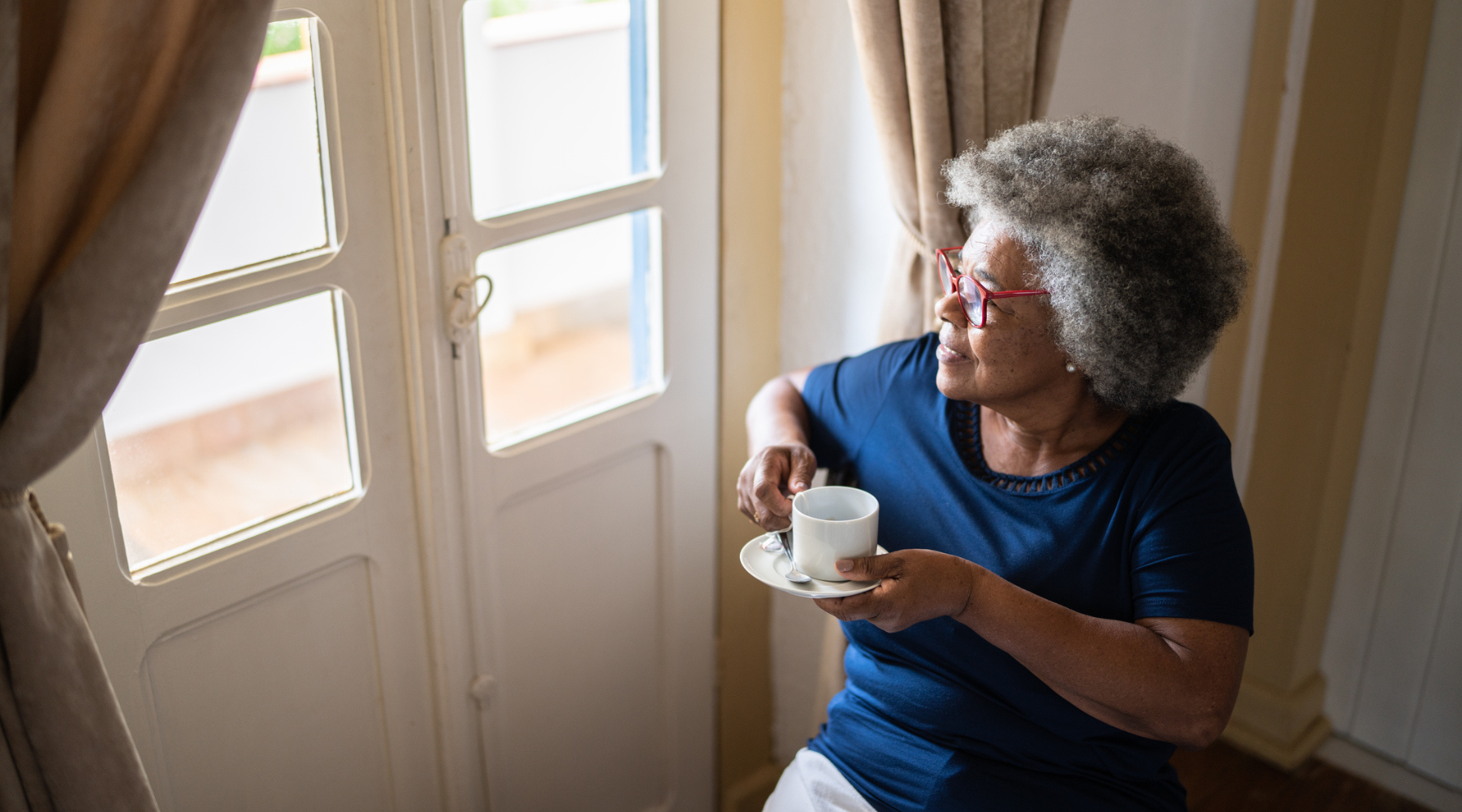 What causes a UTI?